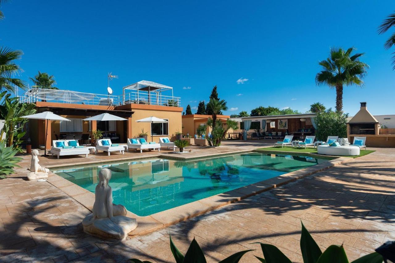 Serena Villa Sant Francesc de s'Estany Exterior photo